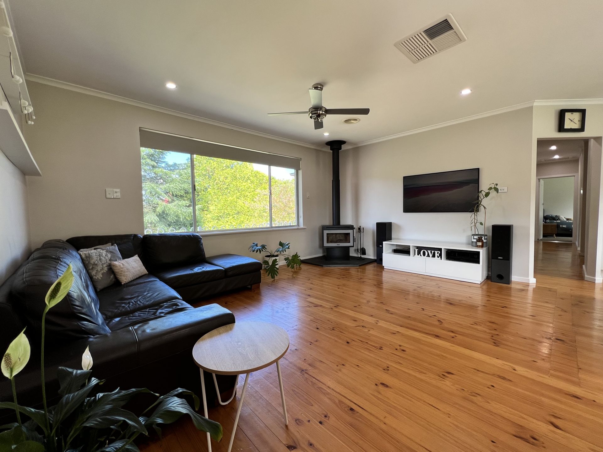 35 Moffett Street, Woodside Adcock Real Estate