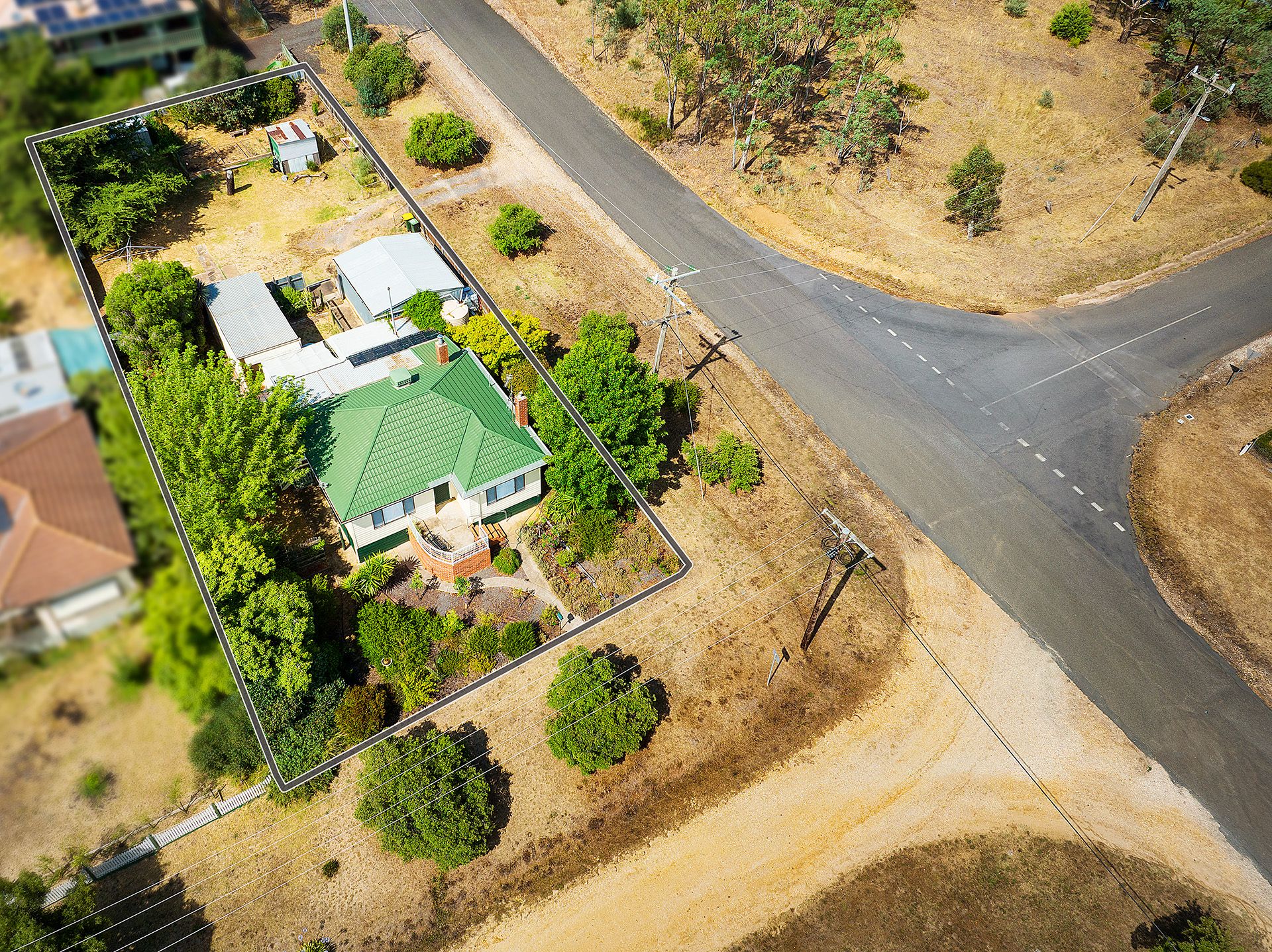 12 Lawrence Street, Castlemaine - Thumbnail 3