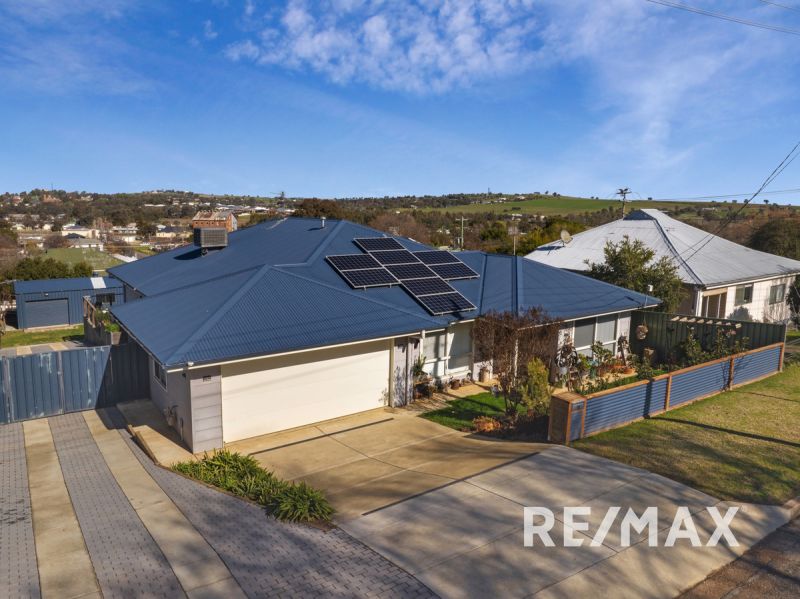 JUNEE 38 Prince Street