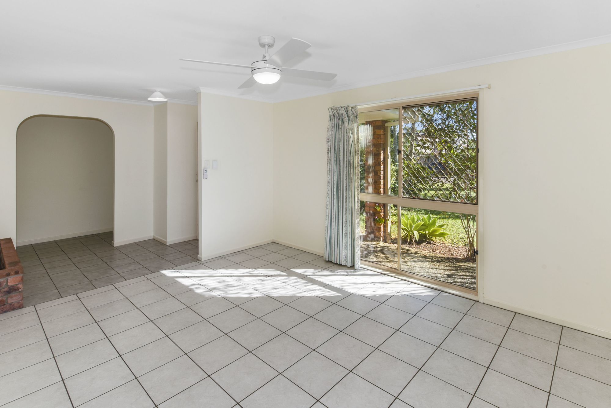 Real Estate For Sale 33 Broadwater Avenue Maroochydore , QLD