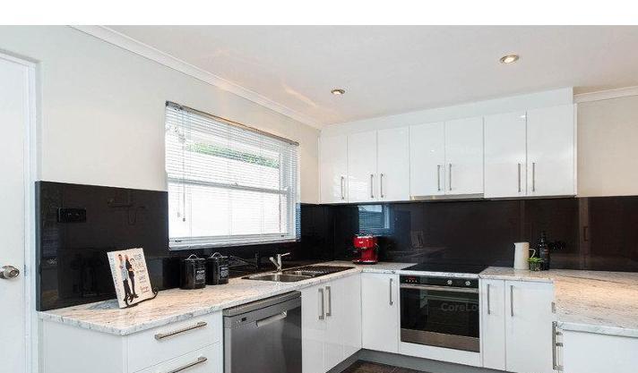 2/4 L'Estrange Street Glenside 5065