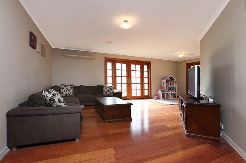 16 Seaside Close, Seabrook - Thumbnail 7