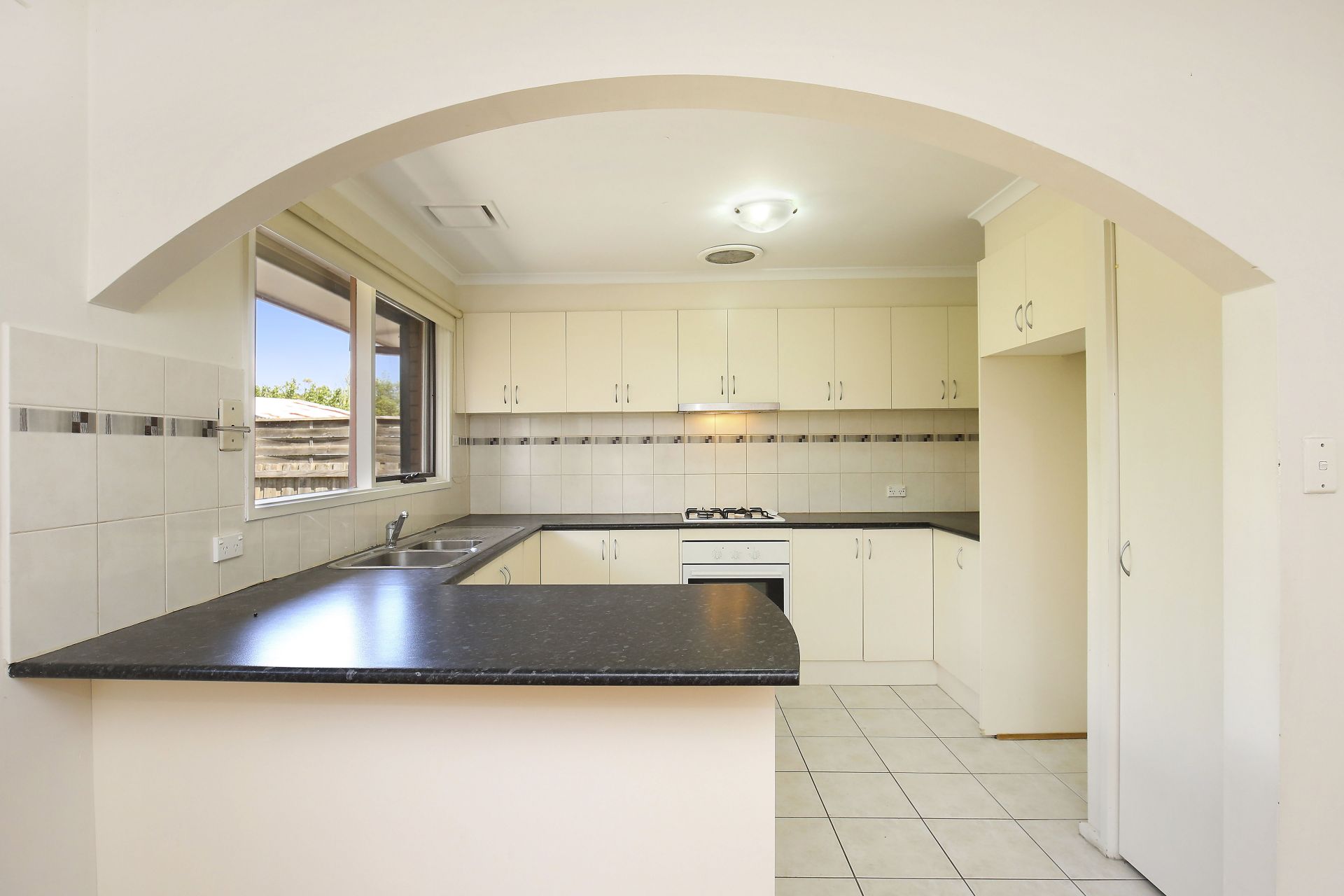 BEST LOCATION IN BUNDOORA   *Insp Sat 17th Nov @ 12:55pm*