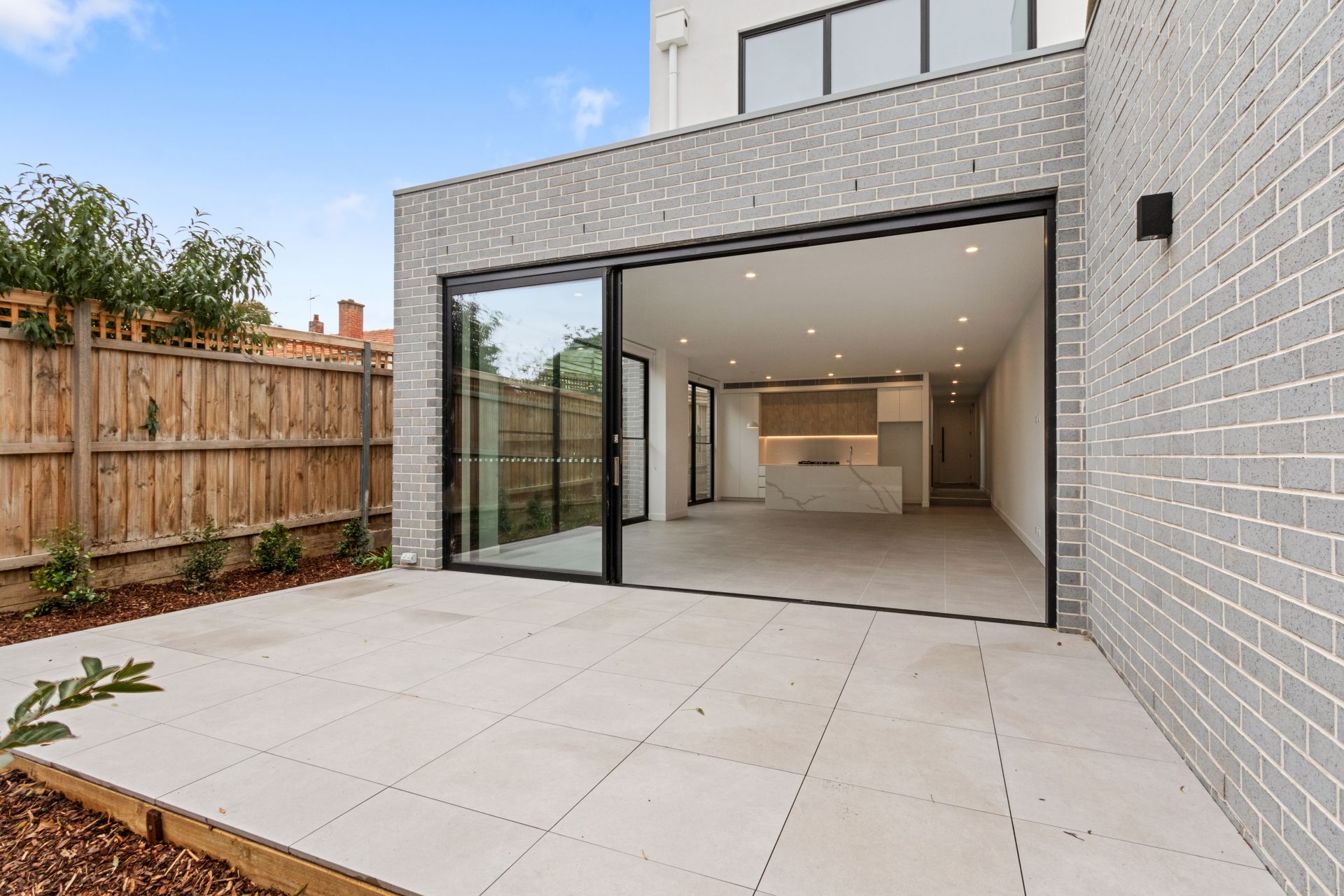 Modern Living on a Grand Scale!
