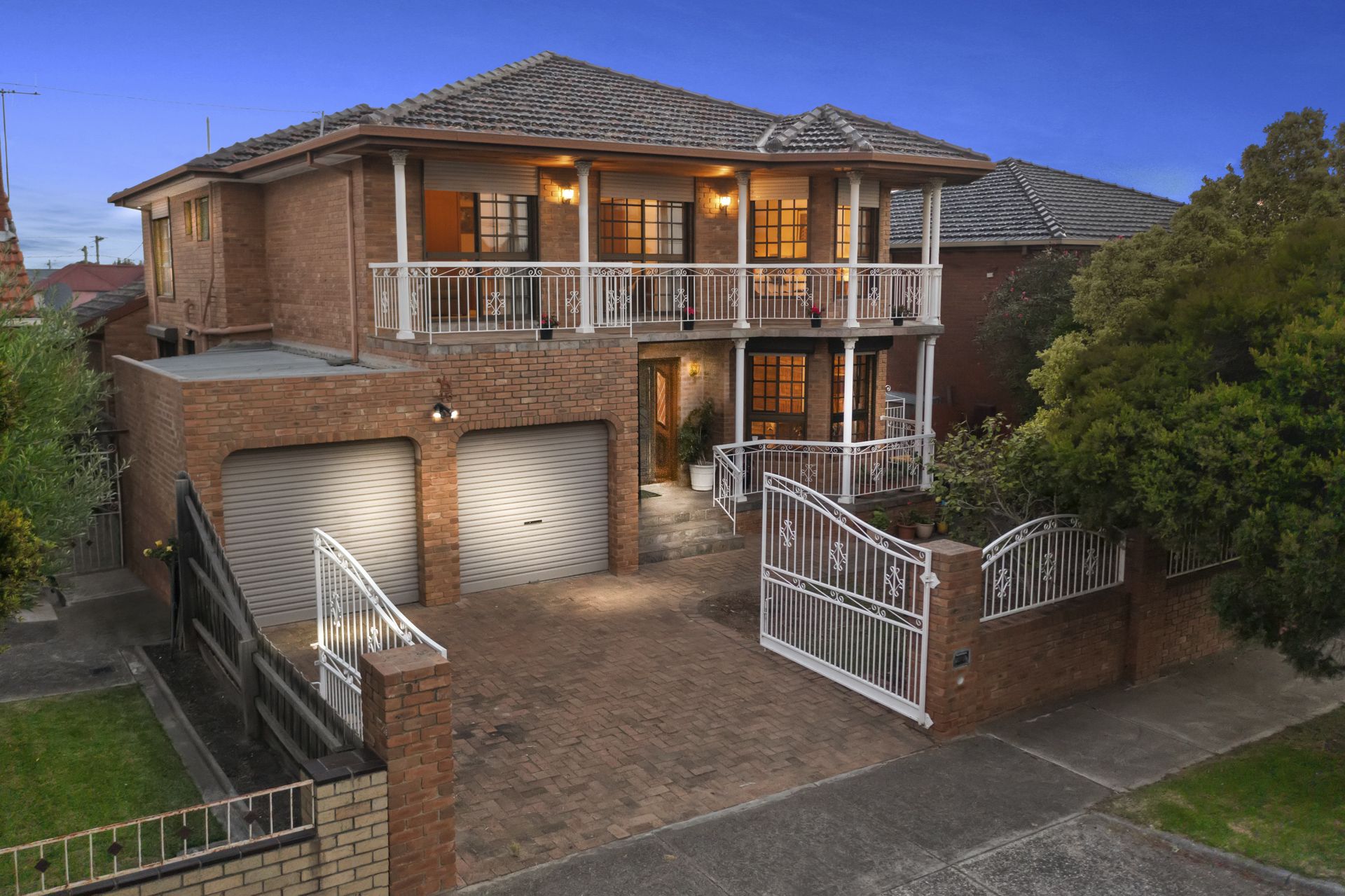 GOLDEN OPPORTUNITY ON GOLDSMITH