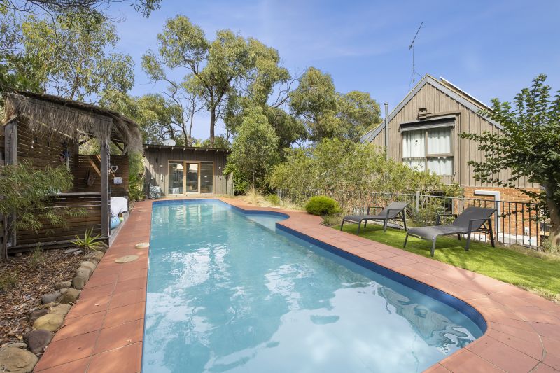 3 Beatles Court, Aireys Inlet, VIC