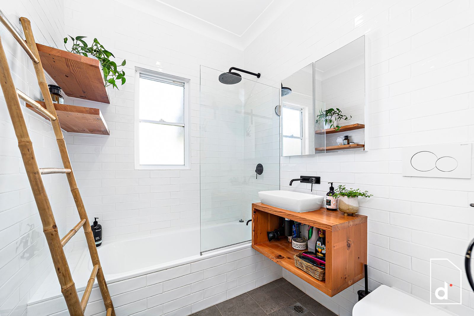 27 Thalassa Avenue, East Corrimal NSW