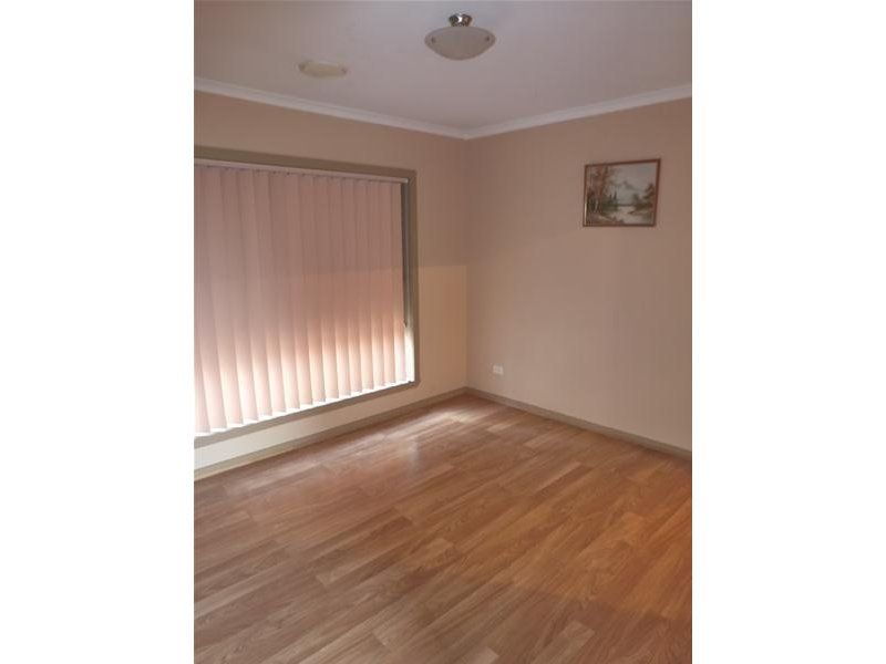 Unit For Lease, Great Location