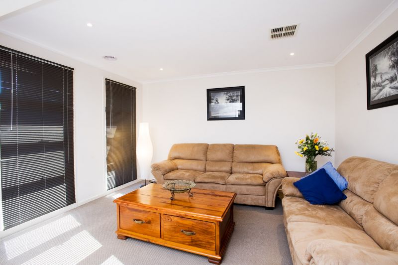 2 Nicholas Place, BROOKFIELD, Brookfield - Thumbnail 5