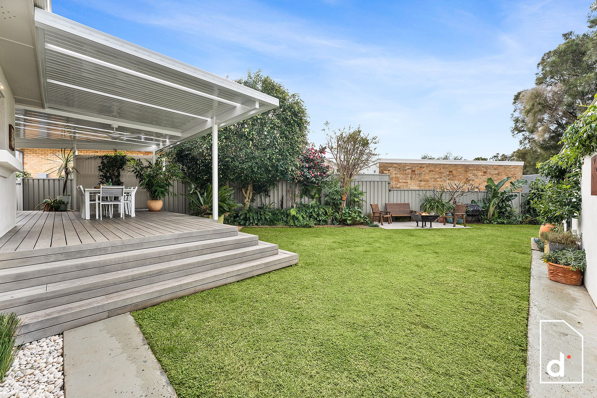 81 Hopewood Crescent, Fairy Meadow NSW