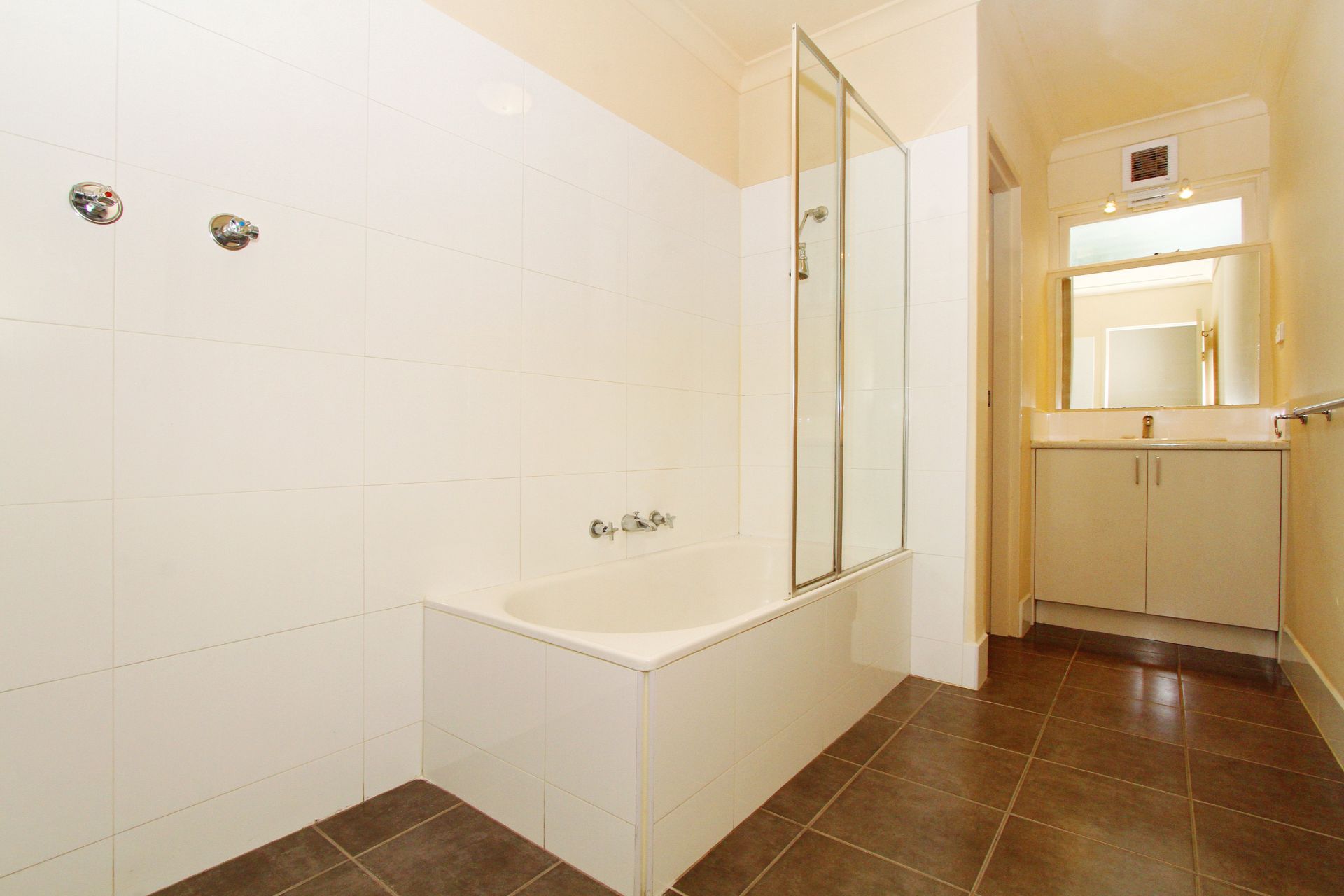 Excellent Two Bedroom Apartment!