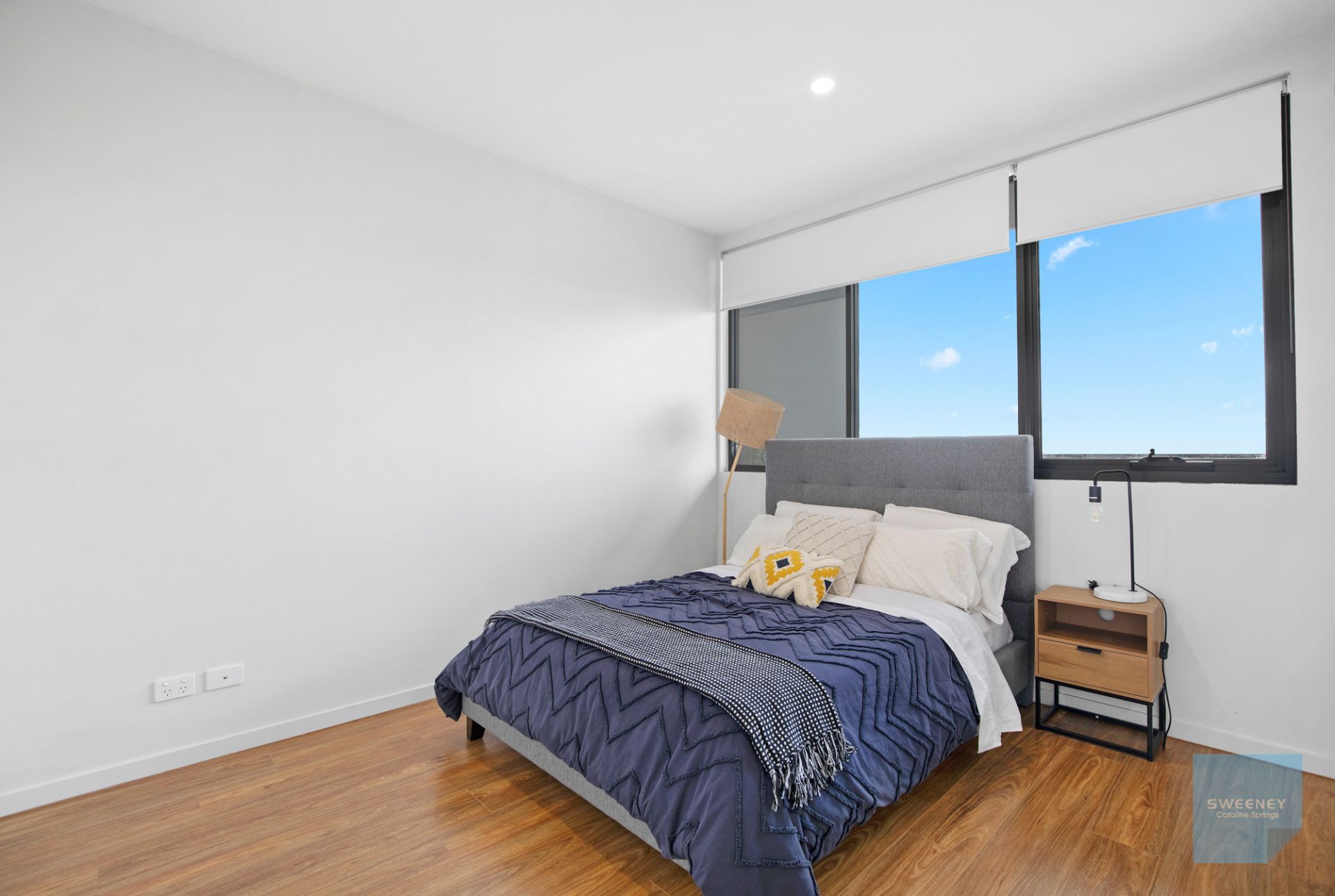 317/9 Commercial Road, Caroline Springs - Thumbnail 7