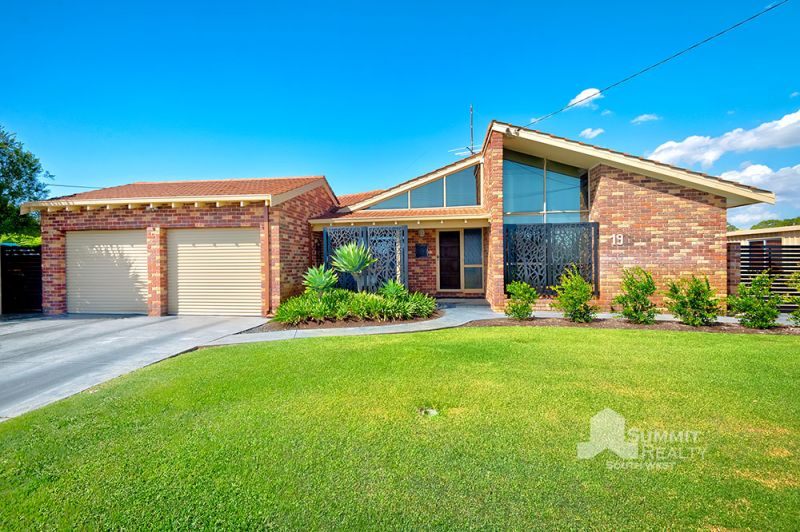 Real Estate For Sale 19 Forum Way East Bunbury , WA
