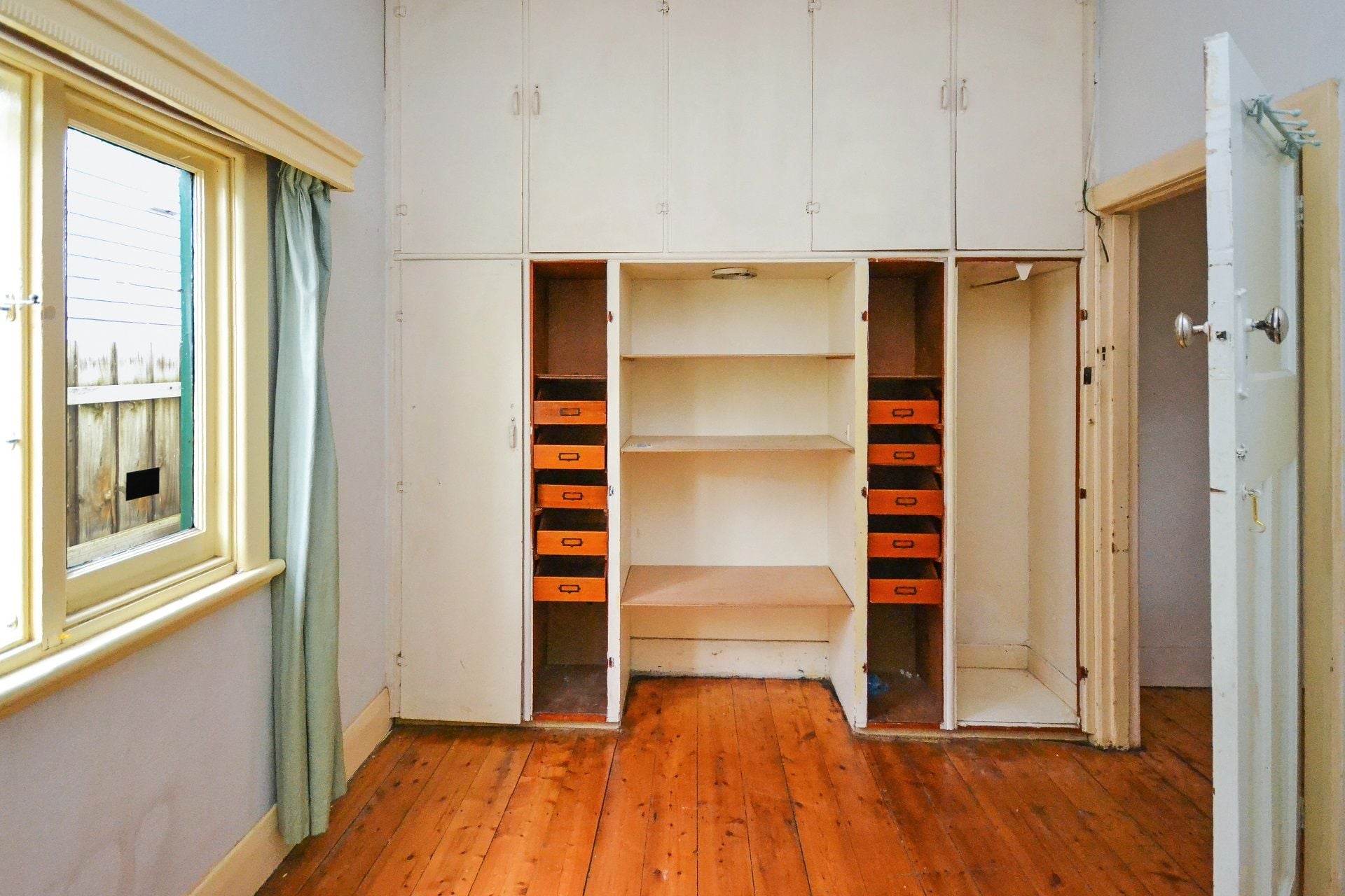Spacious living on Pender