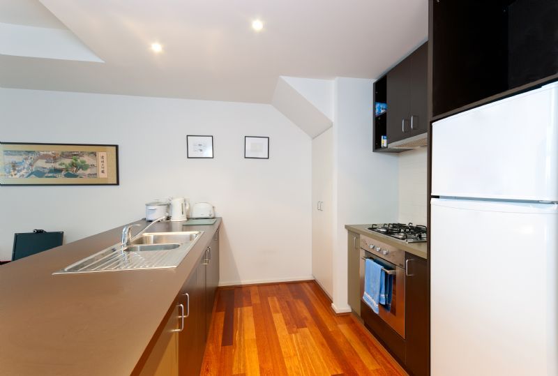 2/77 Victoria Street, Seddon - Thumbnail 4