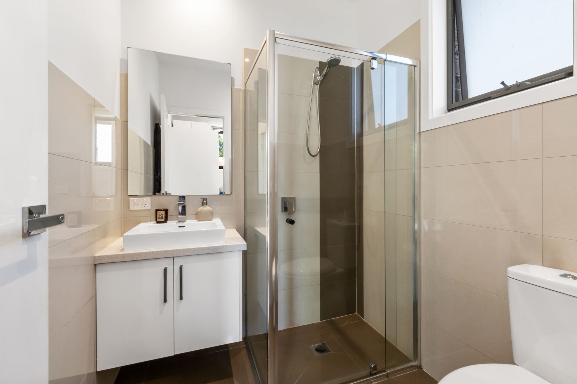 Executive Residence in Ideal Locale