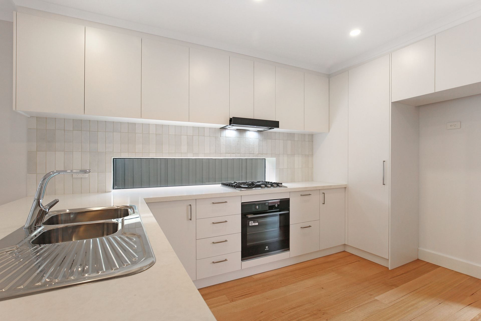 Fully renovated family delight!
