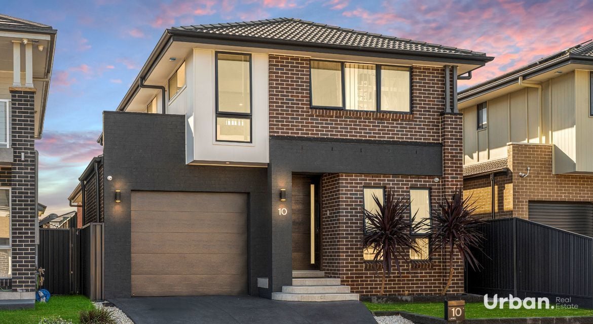 Austral 10 Crusader Street