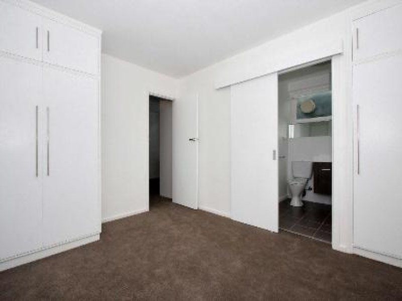 One Bedroom Apartment In The Heart Of Thornbury