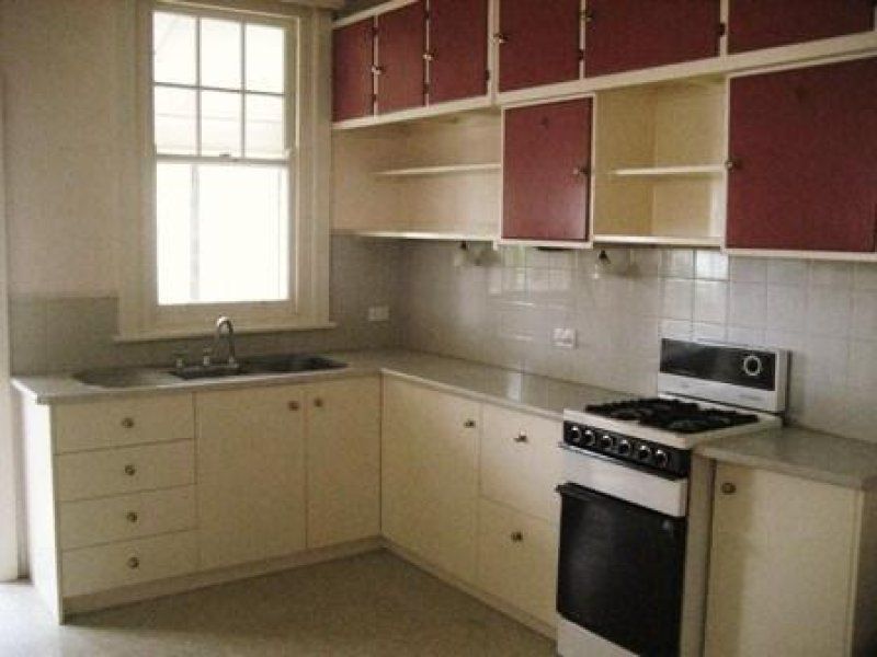31 Gregory Grove, Preston