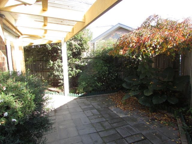 ** Modern Stylish Living **