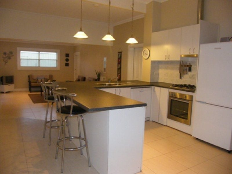 30 Gwendoline Street MOUNT GAMBIER SA, Mount Gambier - Thumbnail 3