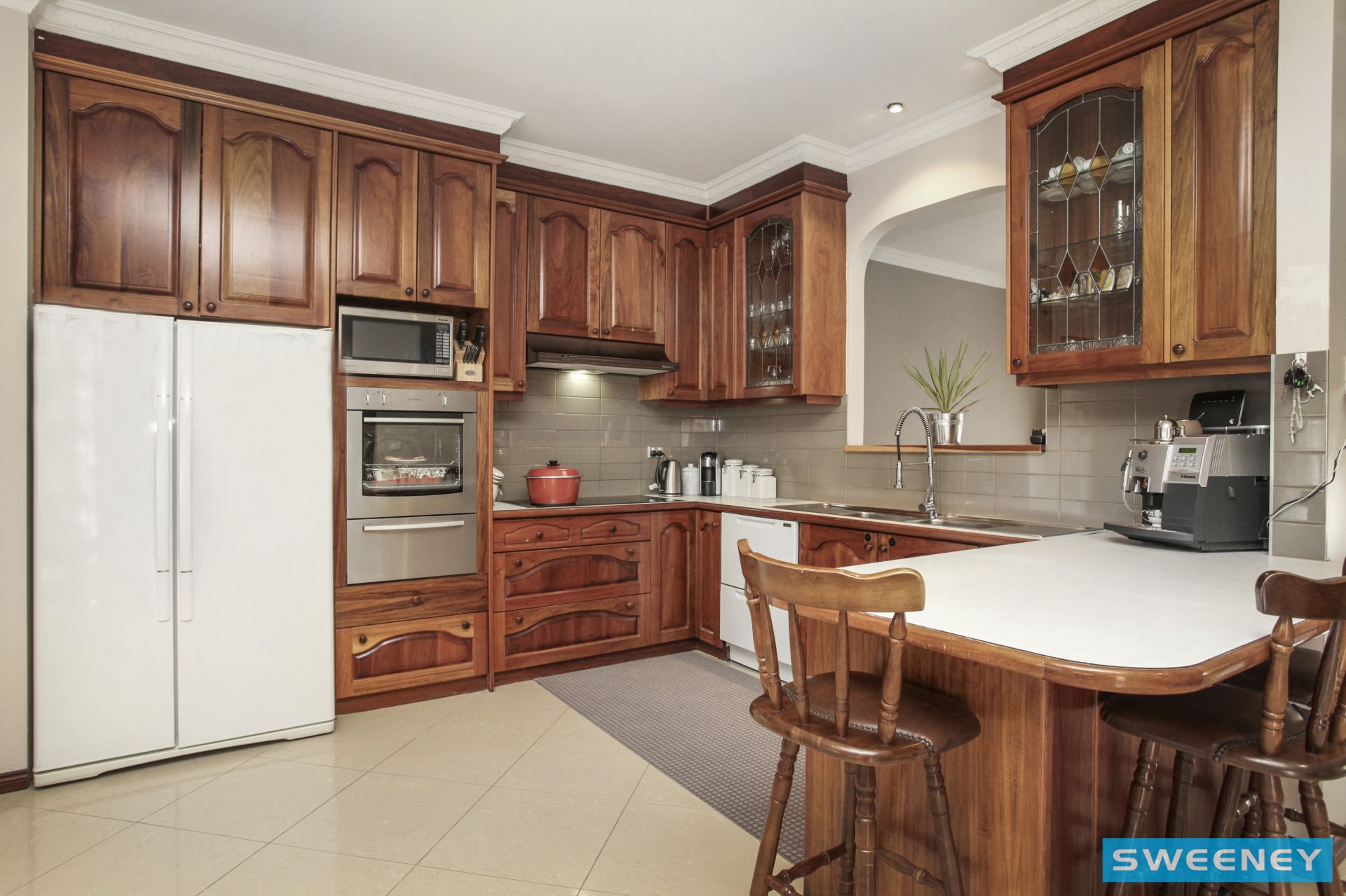 2 Malibu Grove, Taylors Lakes - Thumbnail 5