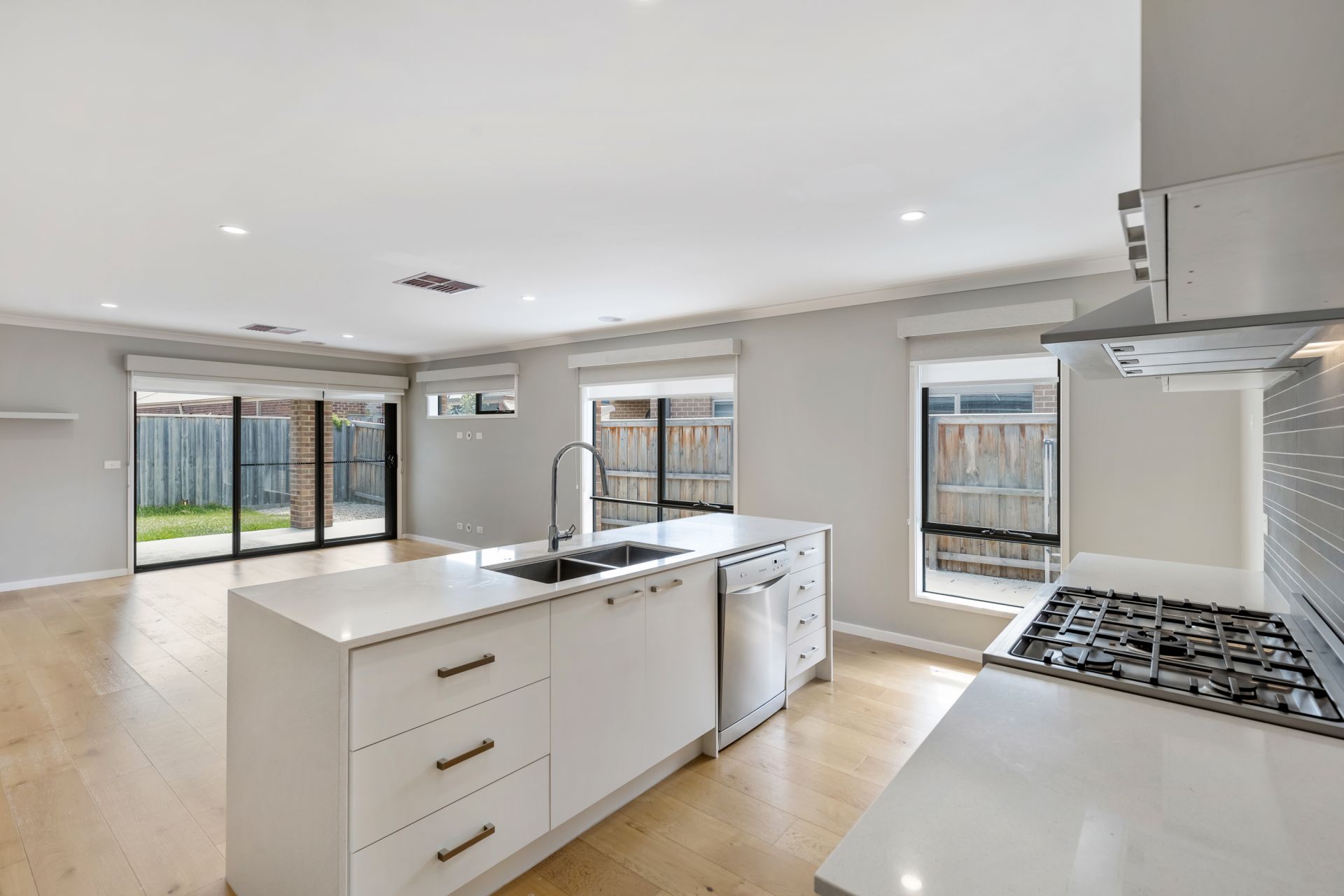 48 Everton Drive Mernda, Mernda - Thumbnail 6