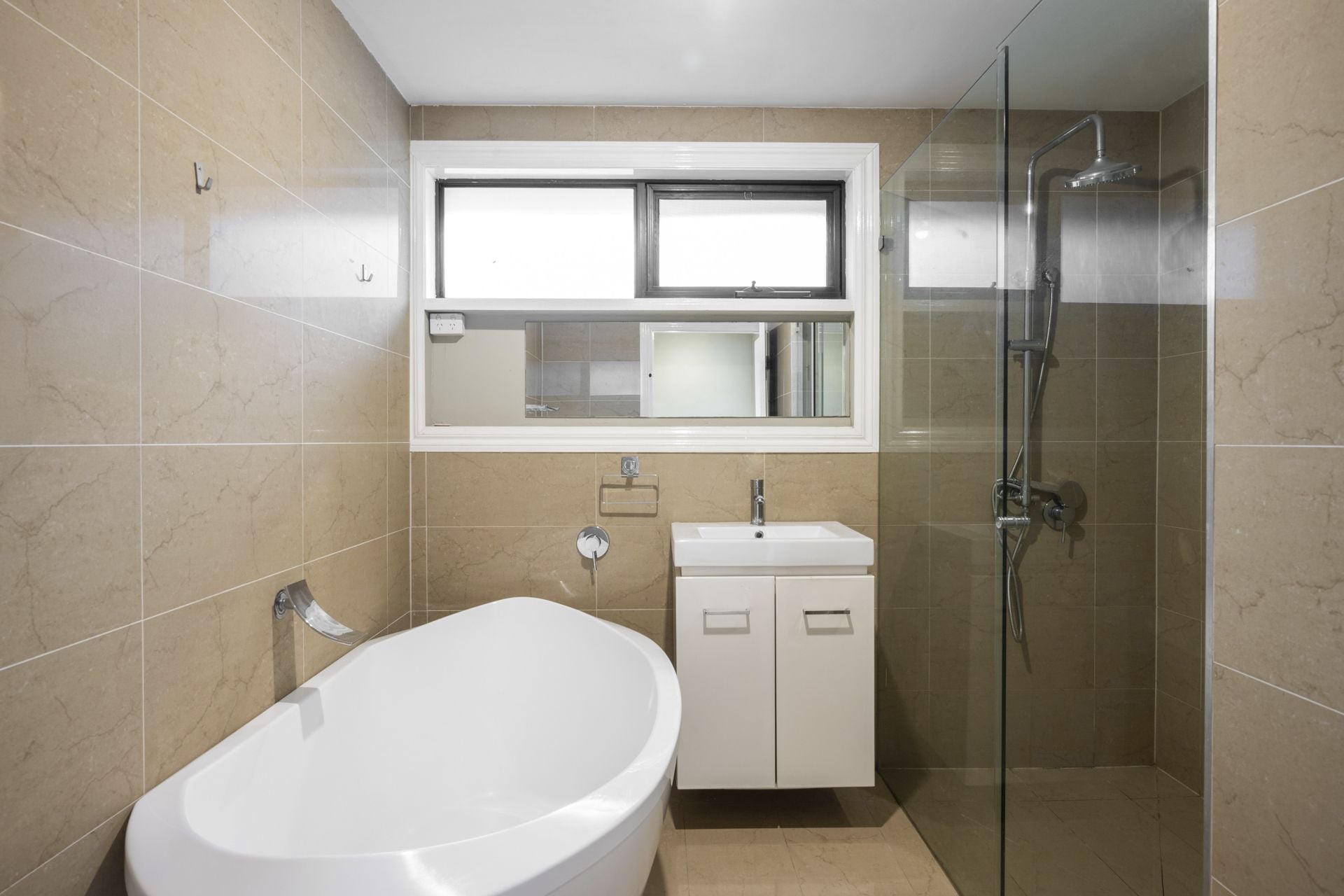 3-Bedroom Family Home for Rent in Thomastown – Break Lease Opportunity!