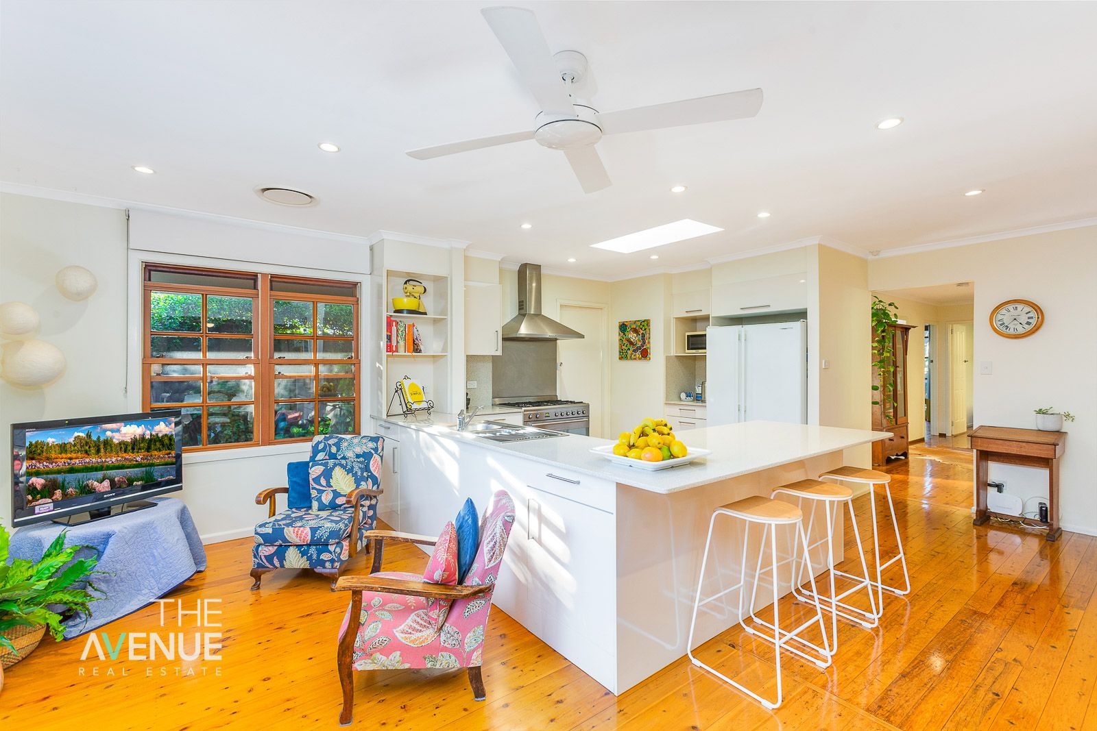 Real Estate For Sale 21 Cambewarra Avenue Castle Hill , NSW