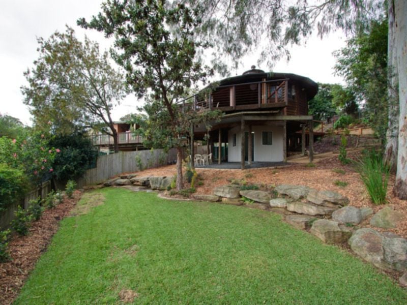 SOLD BY JOHN PYE REAL ESTATE 9476 0000