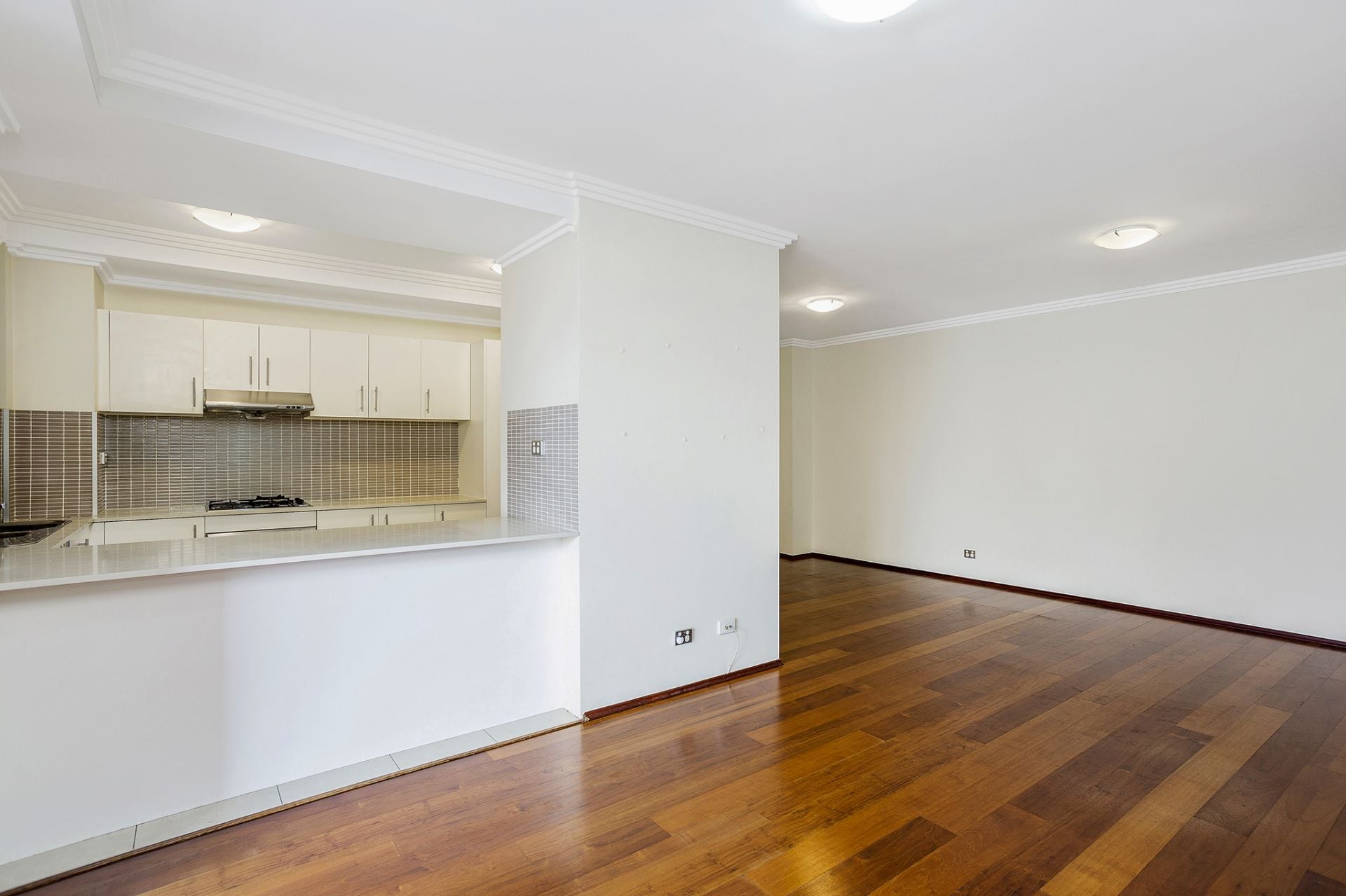 5/621 Kingsway Miranda NSW, Miranda - Thumbnail 3