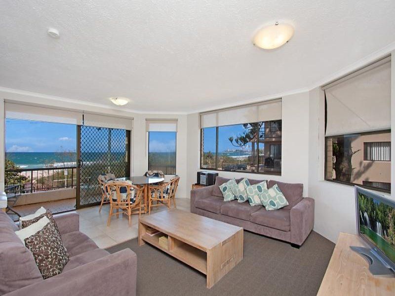 3/238 Pacific Parade 'Point View Lodge' BILINGA QLD, Lodge' Bilinga - Thumbnail 2