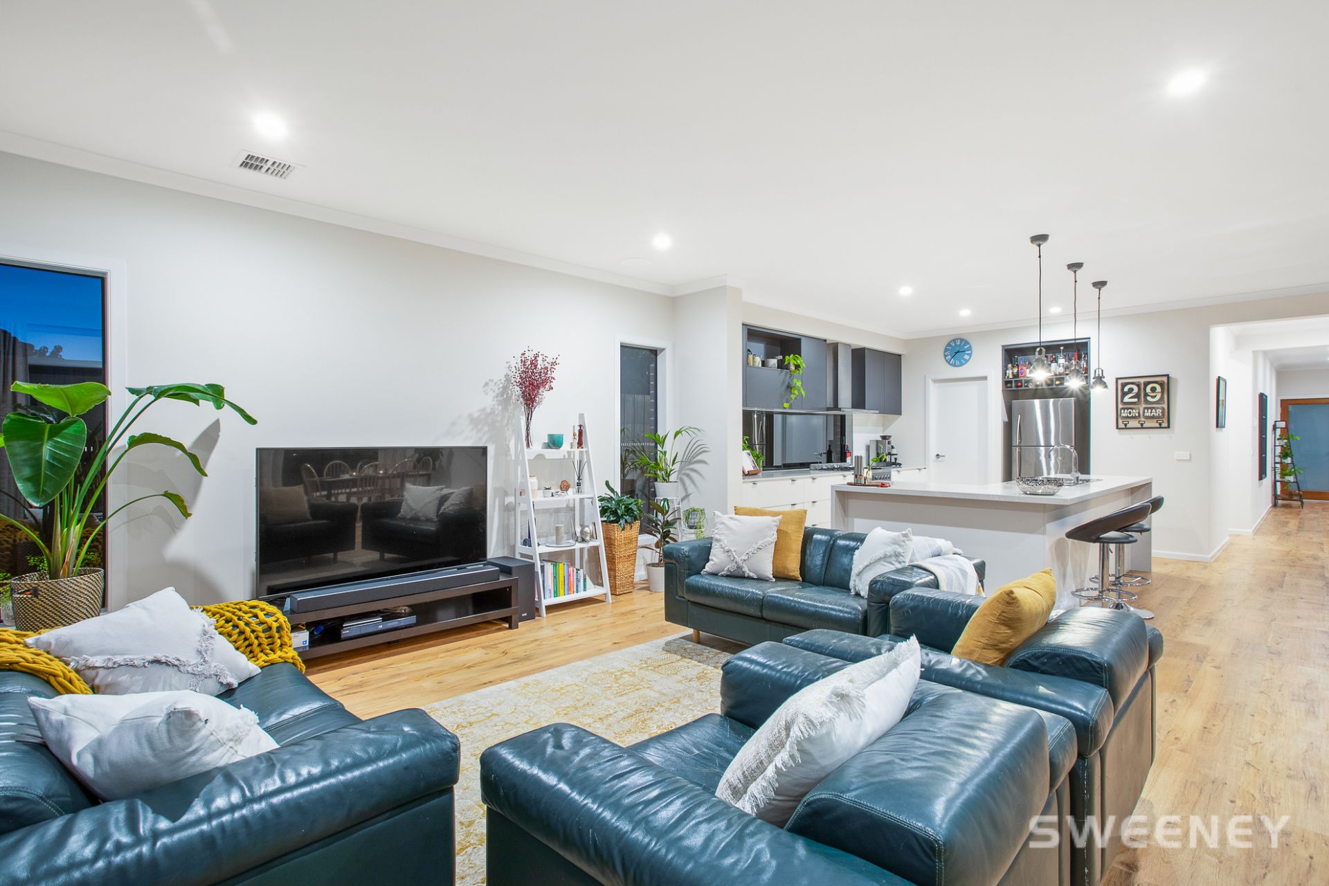 22 Lawrence Court, Altona North - Thumbnail 7