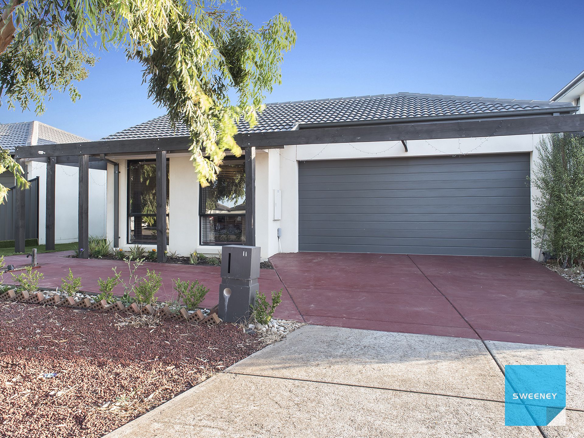 11 Florida Court, Burnside Heights - Thumbnail 3
