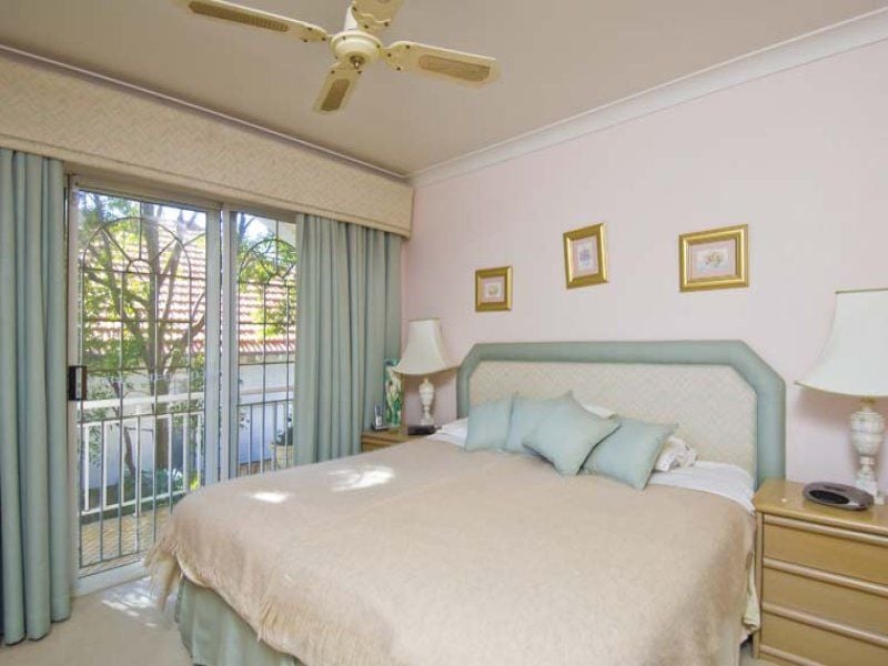 2/15 Bydown Street NEUTRAL BAY NSW, Bay - Thumbnail 4