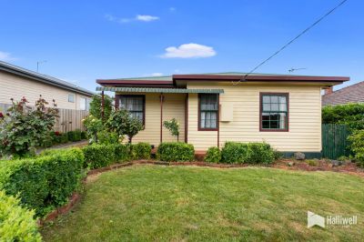 2
 
 
 
  
 
 
 1
 
 
 
  
 
 
 2
 
 
 
 
 
 
 
 30 Gunn Street, Devonport TAS 7310, Devonport - Thumbnail 2