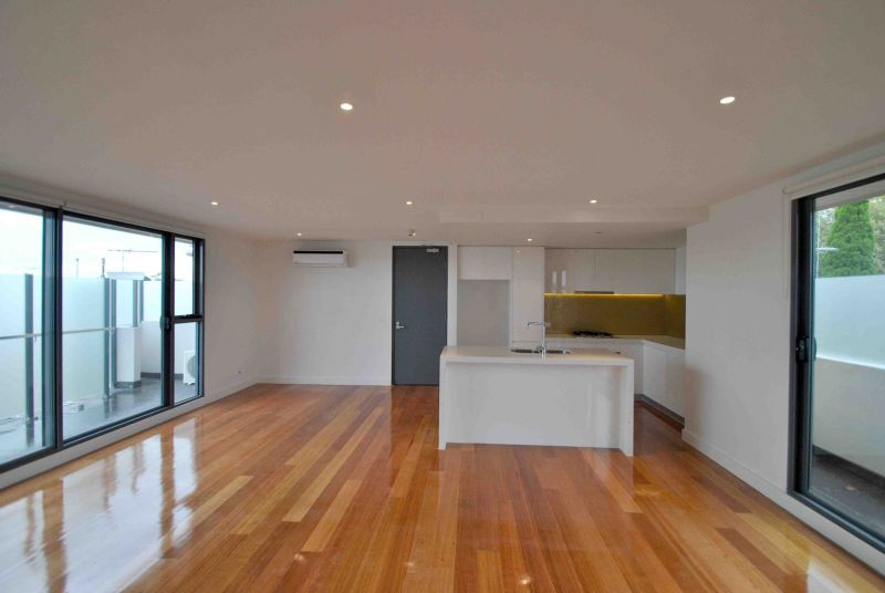 302/314 Dandenong Road, St Kilda East - Thumbnail 3
