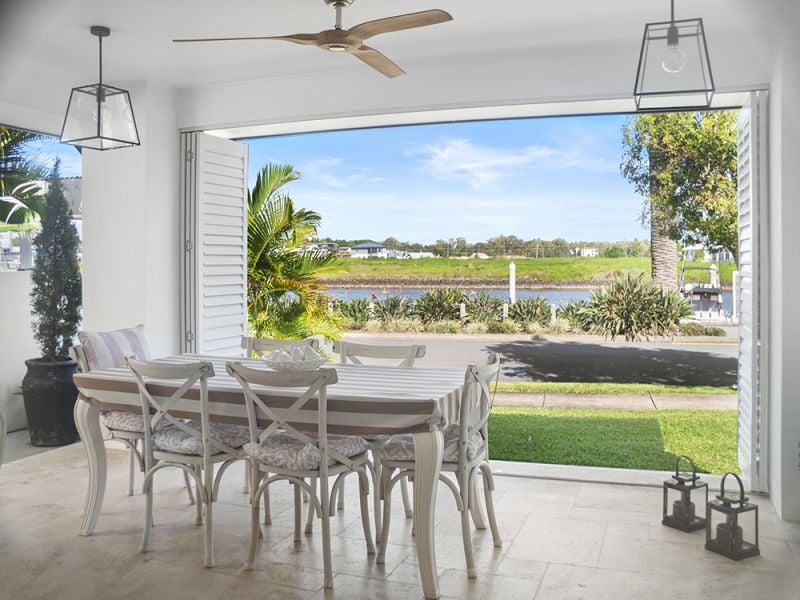 $ 1,400,000, Hope Island - Thumbnail 2