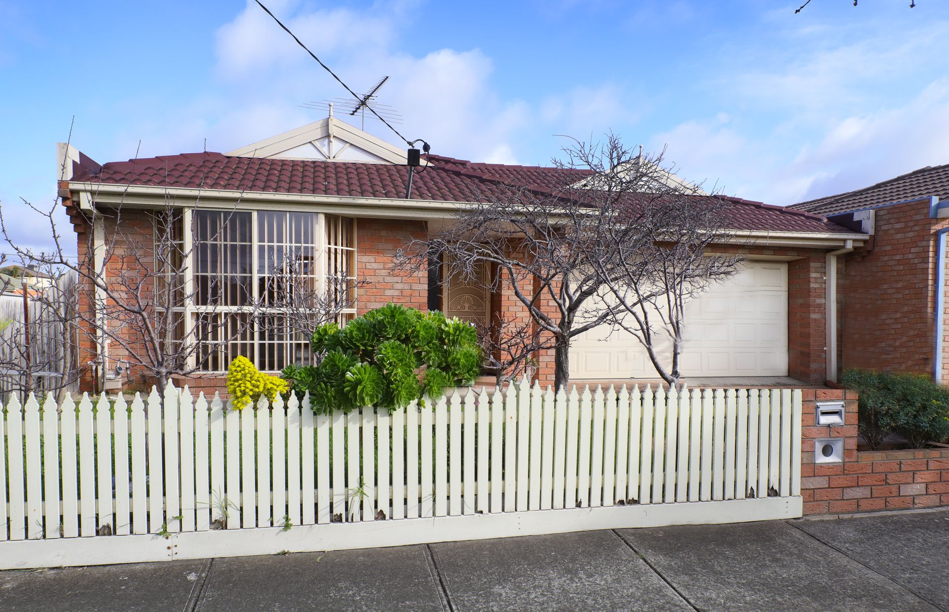 8 Townsing Court Altona Meadows VIC, Altona Meadows - Thumbnail 2