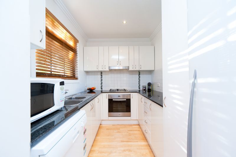 9 McCubbin Street, Footscray - Thumbnail 3