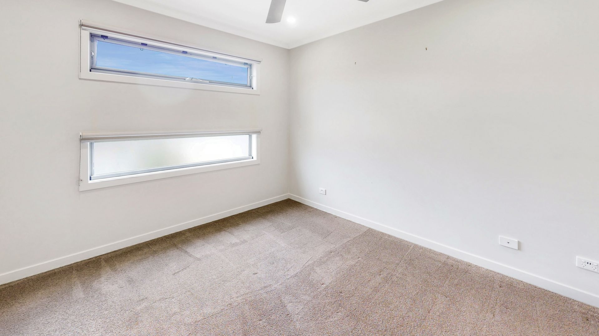 19 Hinterland Close, Lynbrook OBrien Real Estate