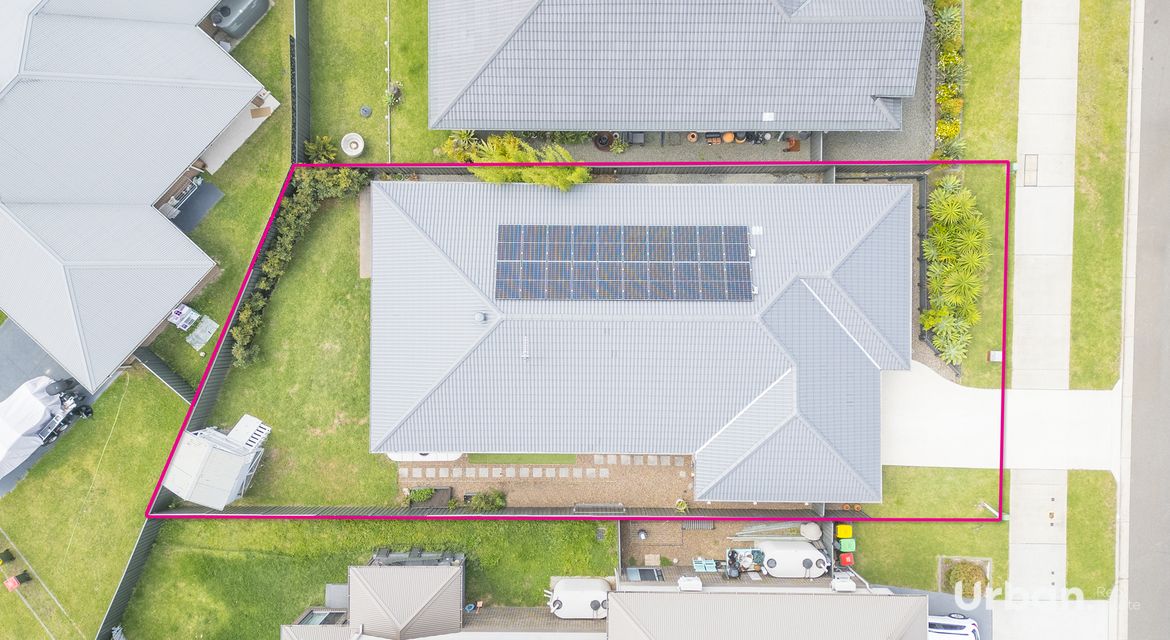 Wadalba 72 Figtree Boulevard