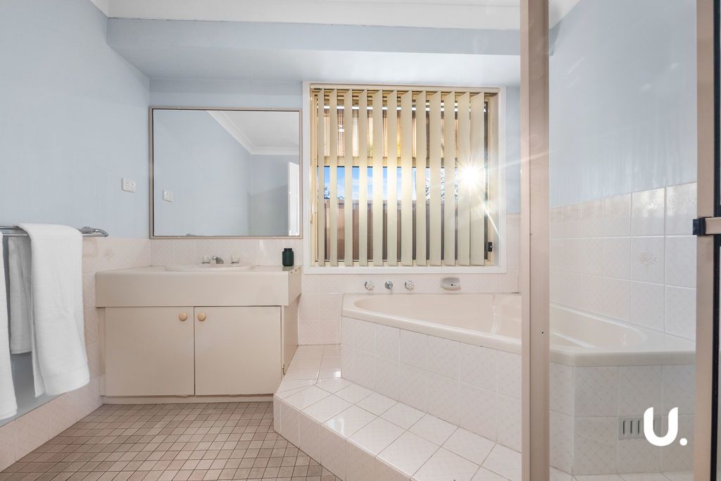 Bligh Park 5 Hosier Place