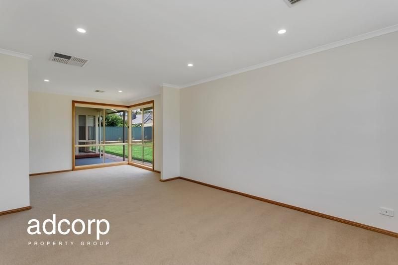 82 Applecross Drive Blakeview SA, Blakeview - Thumbnail 3