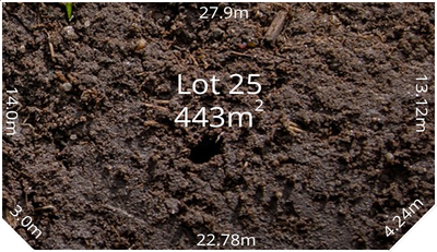 BE QUICK THIS GREEN TITLE - STREET FRONT BLOCK IN COMO