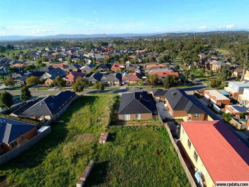 8 Foxtail Terrace SOUTH MORANG, South Morang - Thumbnail 4