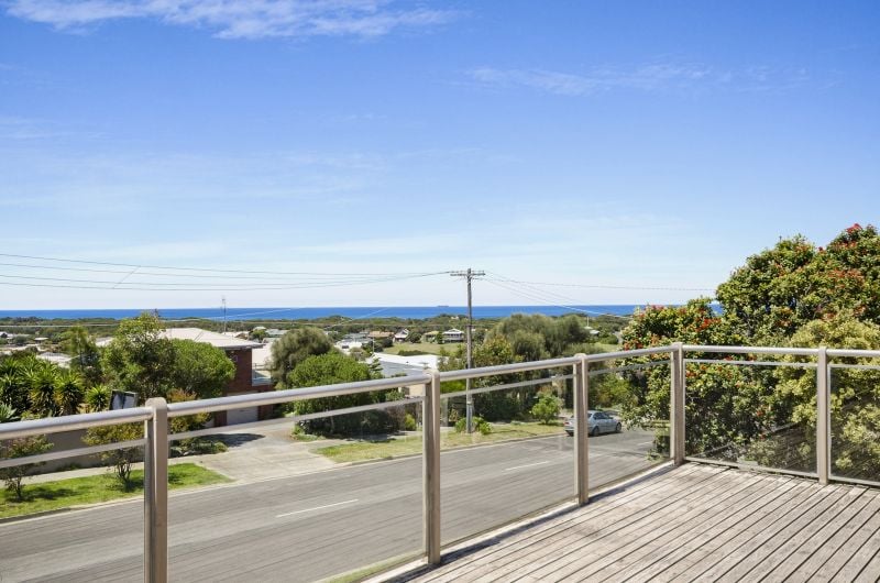 15 Trevally Drive Ocean Grove VIC, Ocean Grove - Thumbnail 2