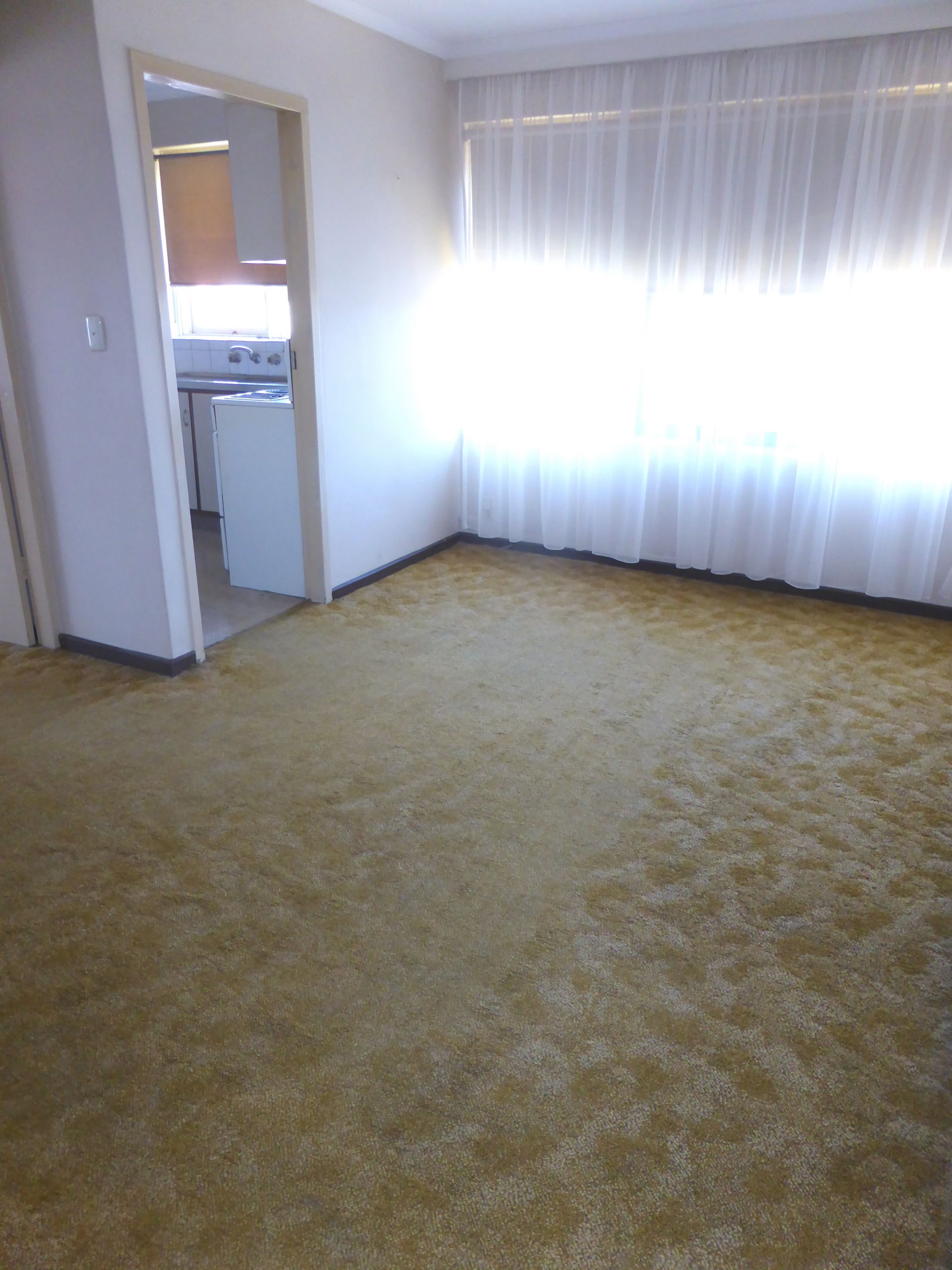 COMFORTABLE APARTMENT IN QUIET LOCATION