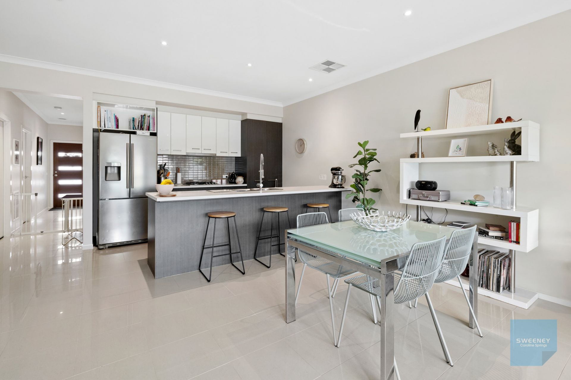 3/2 Great Barr Crescent, Caroline Springs - Thumbnail 5